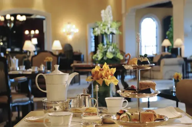 Tailor Made Holidays & Bespoke Packages for The Ritz-Carlton, Dubai